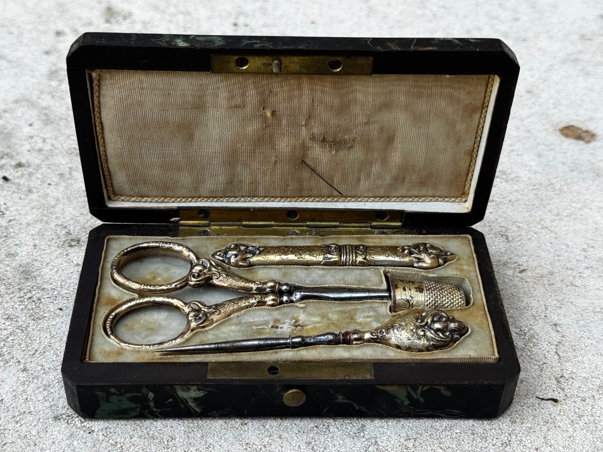 Napoleon III Vermeil Sewing Kit -photo-2