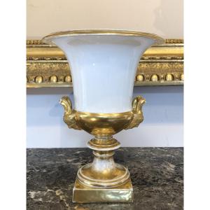 Grand Vase Médicis en Porcelaine De Vieux Paris époque Restauration vers 1820