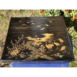 Lacquer Travel Box With Mount Fuji & Cranes Decor, Japan, 19th Century 