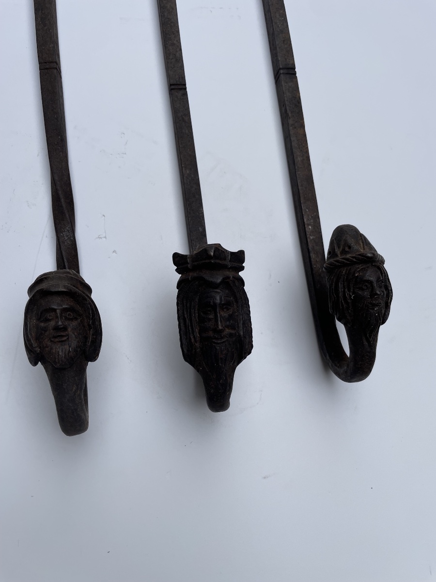 Crémones verrous targettes  en fer forgé 