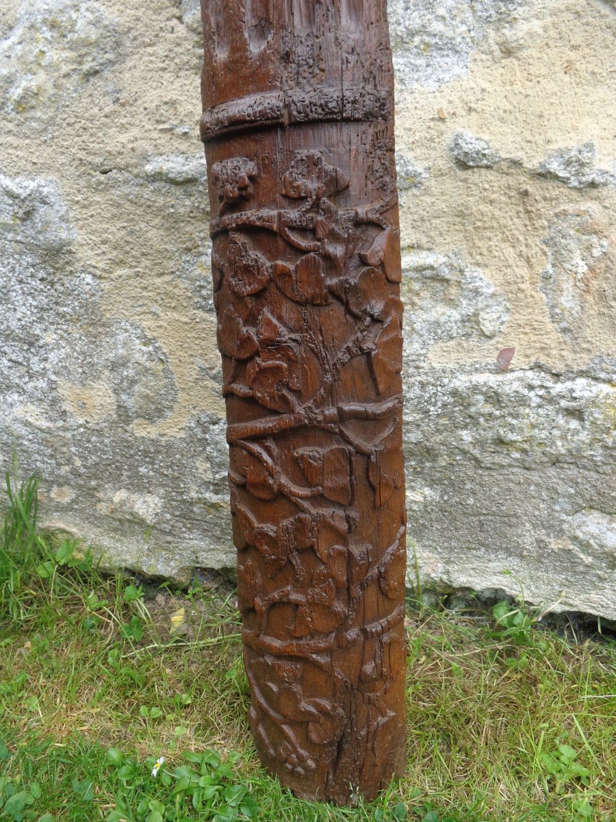 Colonne En Chène sculpté d'époque Renaissance -photo-1