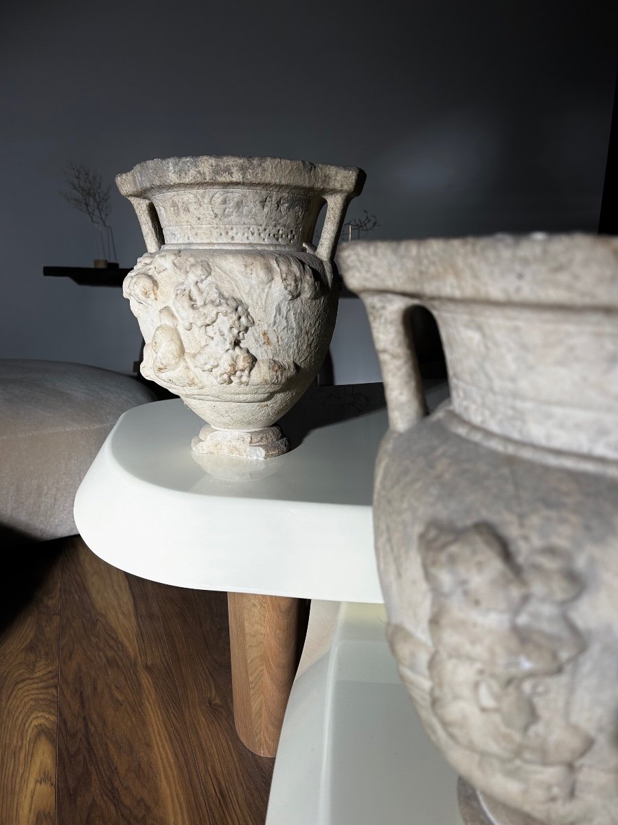 Pair Of Neoclassical Marble Vases Late 18th Early 19th