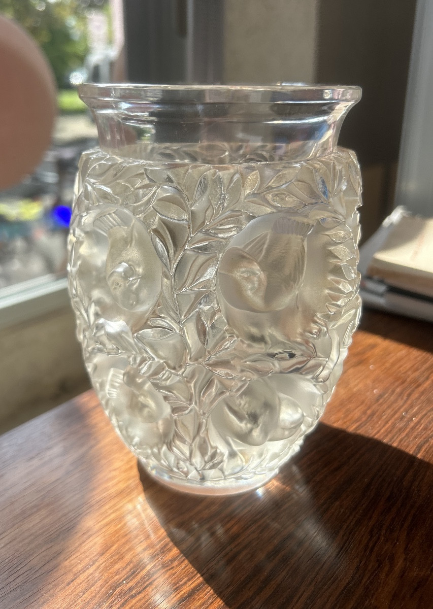 Lalique - Vase en cristal modèle Bagatelle 