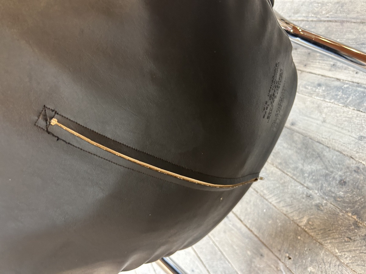 Paire de Fauteuils en cuir Orbita de Duncan & Dave Dickinson-photo-2