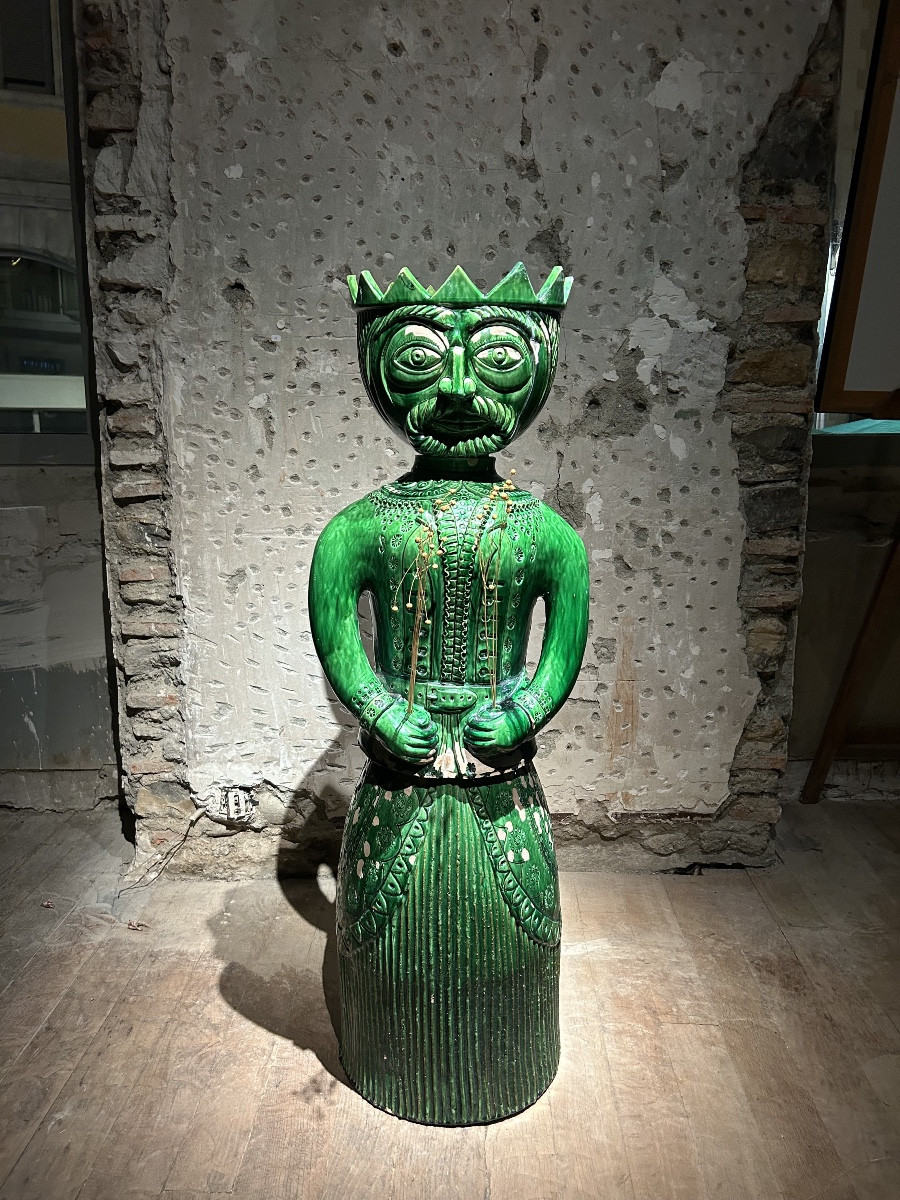 Roland Zobel - Grande sculpture en céramique d’un Roi