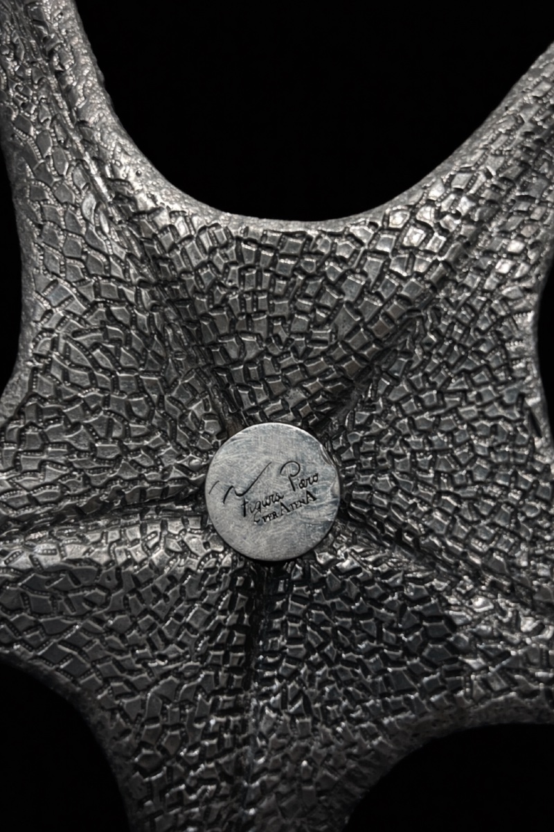 Vase / Seau à champagne de Piero Figura-photo-3