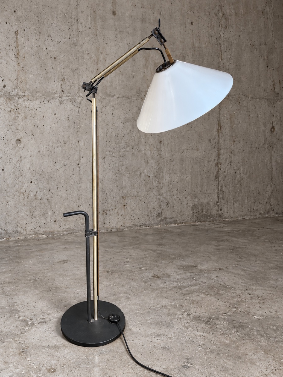 Lampadaire articulé Aggregato Enzo Mari Artemide, 1976