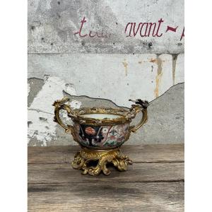 Cache Pot En Porcelaine D’imari Monté En Bronze Doré 