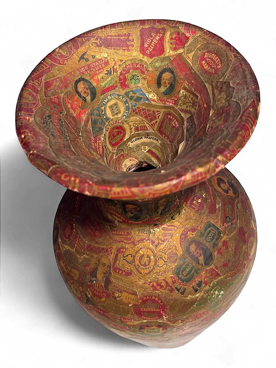 Vase à décors de Bagues de Cigares Art Populaire vers 1900 -photo-2