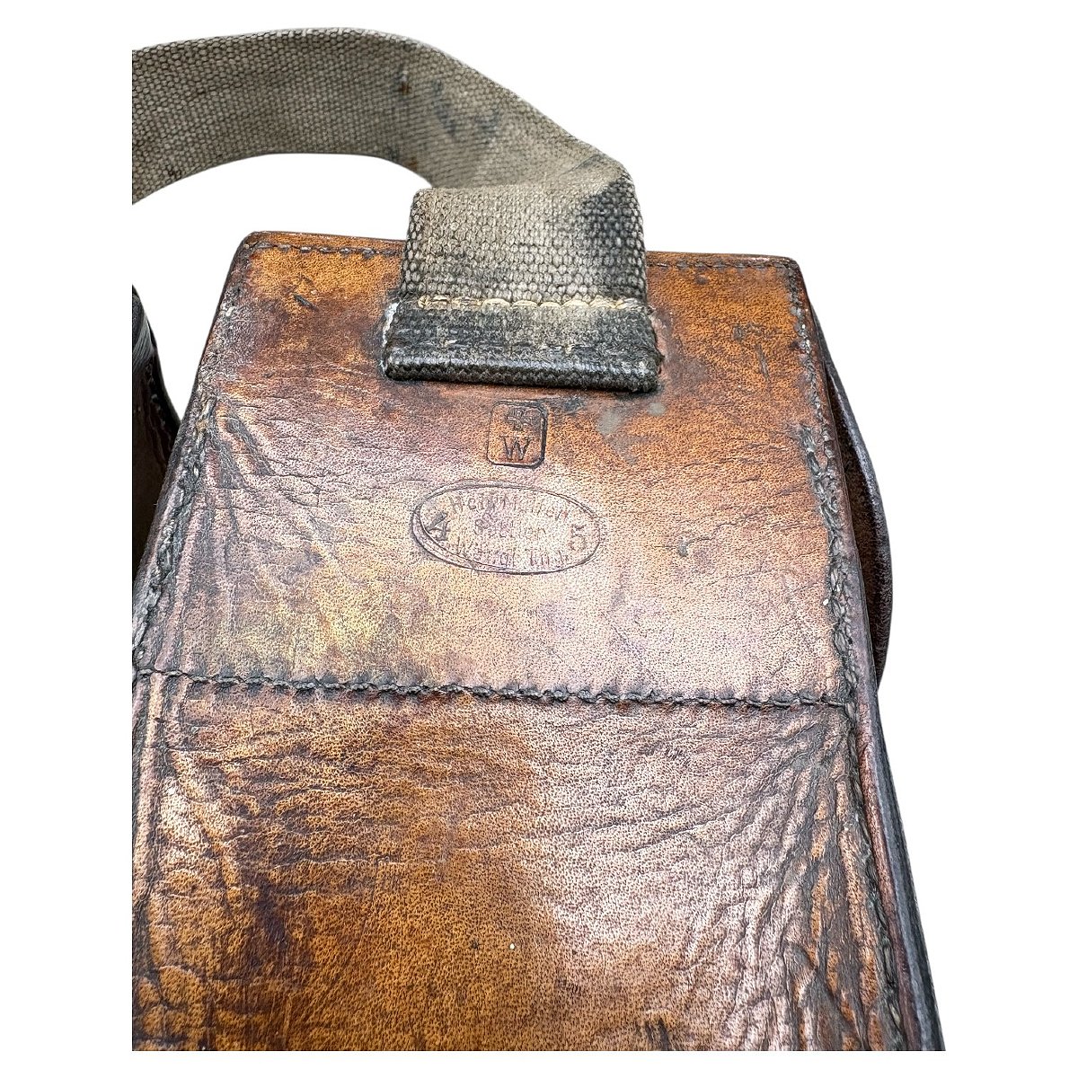 Pair Of Swiss Army Cartridge Pouches For Submachine Guns - 1945-photo-1