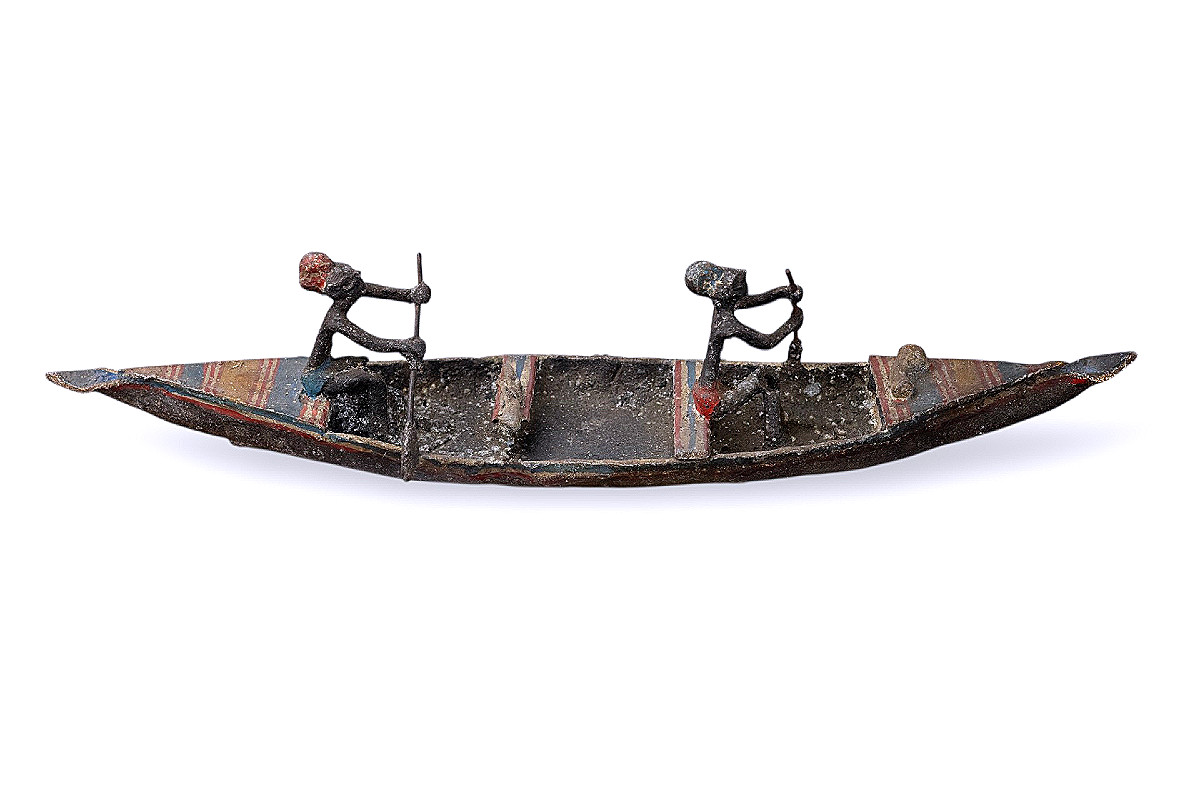 Dignitaries' Dugout Canoe In Lost-wax Casting - African Art - Mid-20th Century