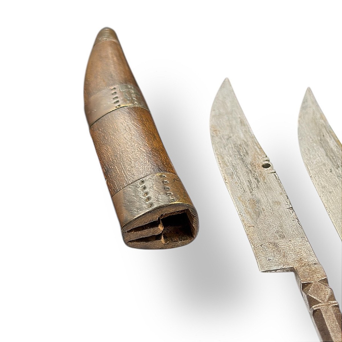 Pair Of Kabyle Knives Or Razors In Their Cedar Sheath-photo-2