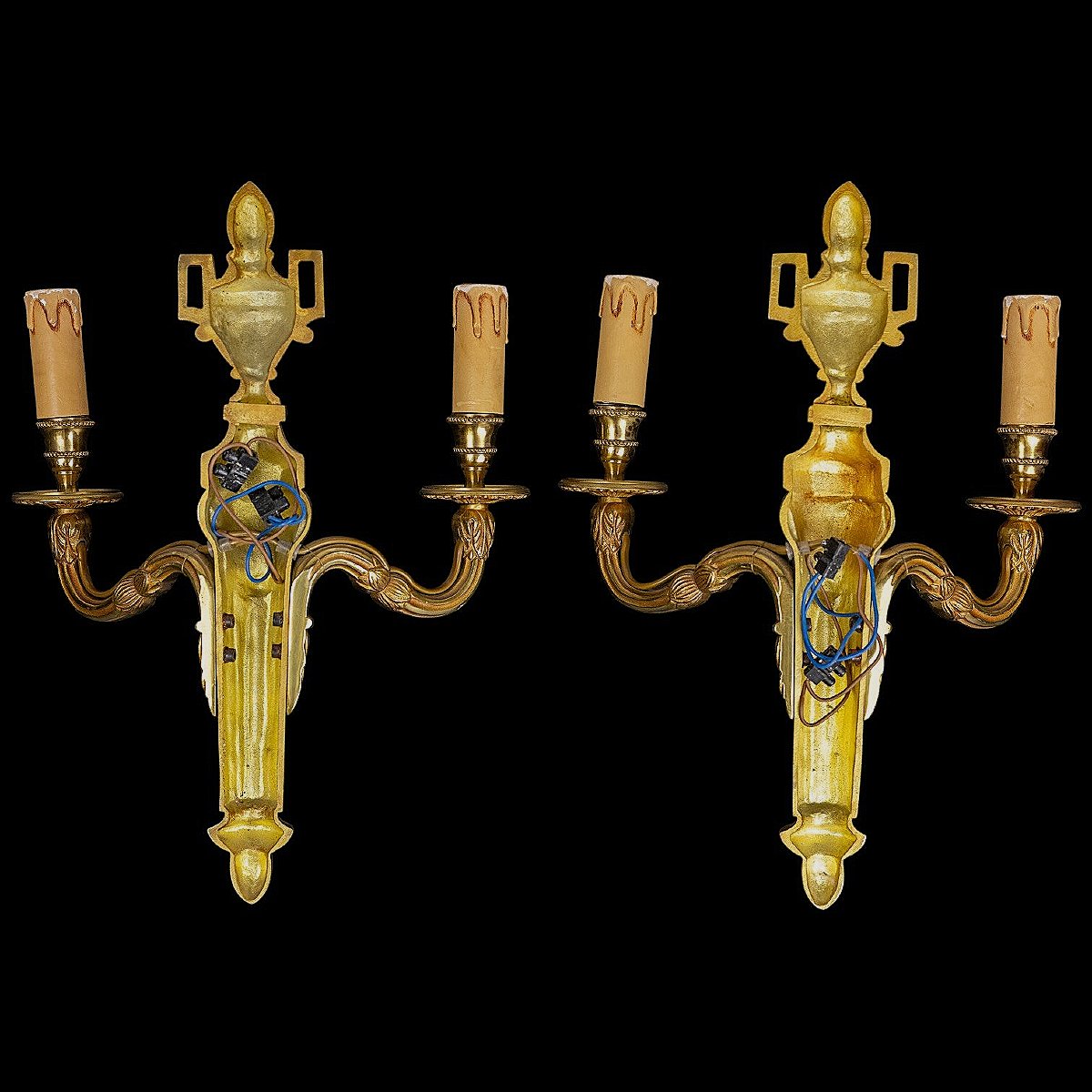 Paire d'appliques en Bronze doré au Carquois & Vase à l'Antique - Style Louis XVI - XIXe siècle-photo-3