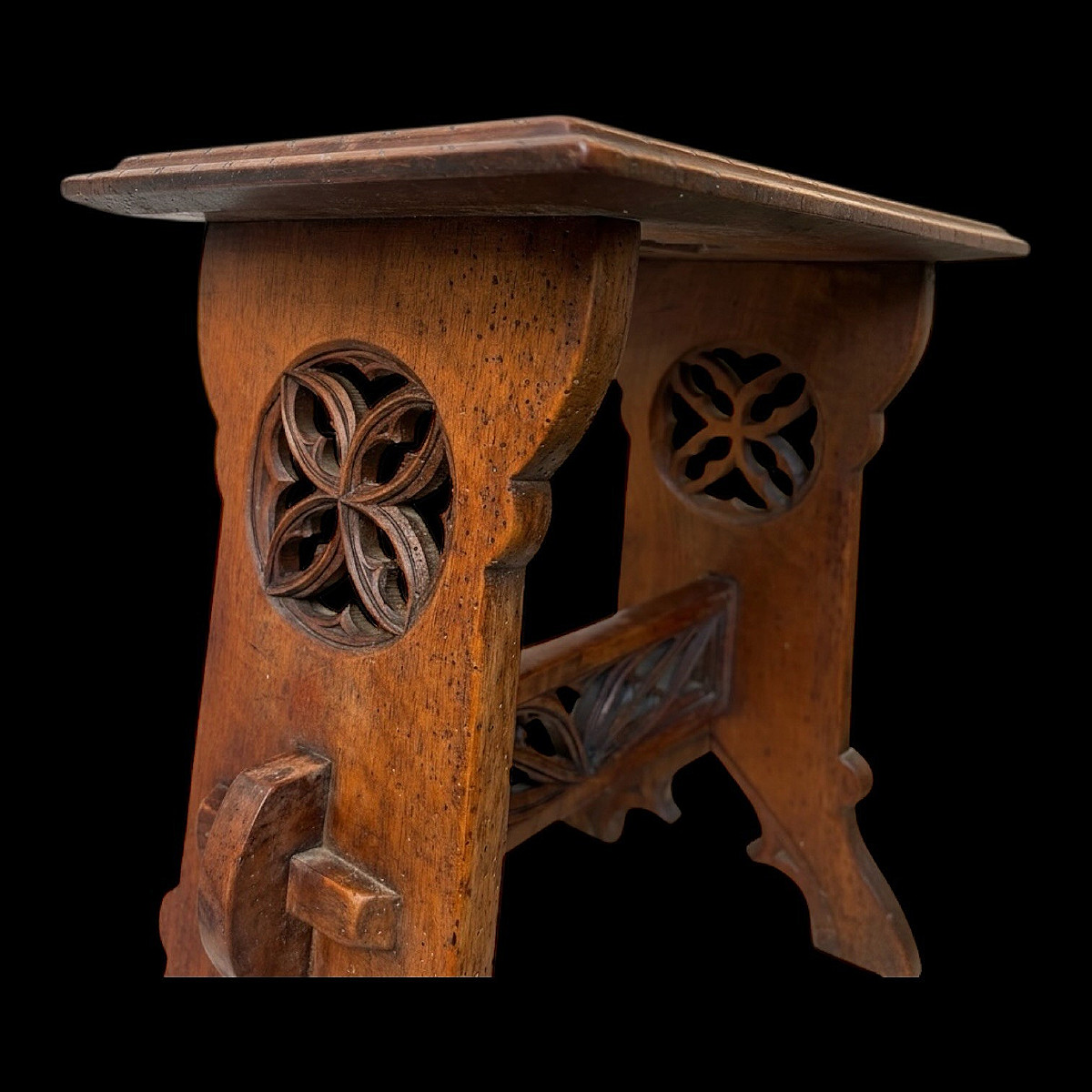Neo-gothic Style Stool In Solid Oak - 19th Century - Spanish Work Circa 1870-photo-2