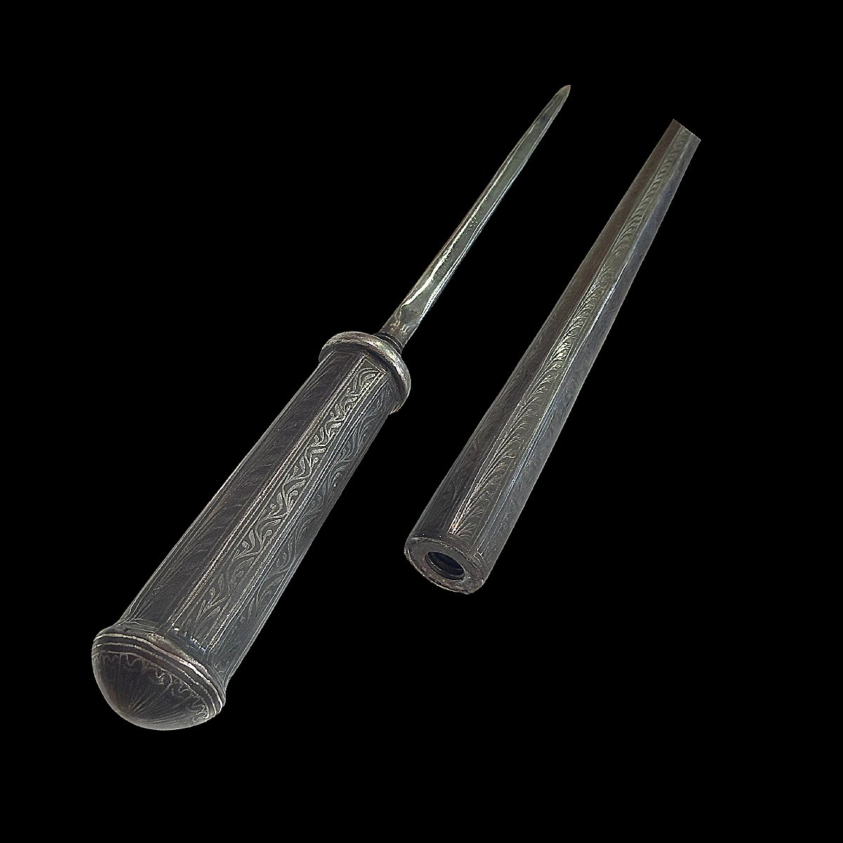 Bhuj du XIXe et son Stylet Secret - Région État Princier du Kutch (Inde) - A décor d'Éléphant-photo-4