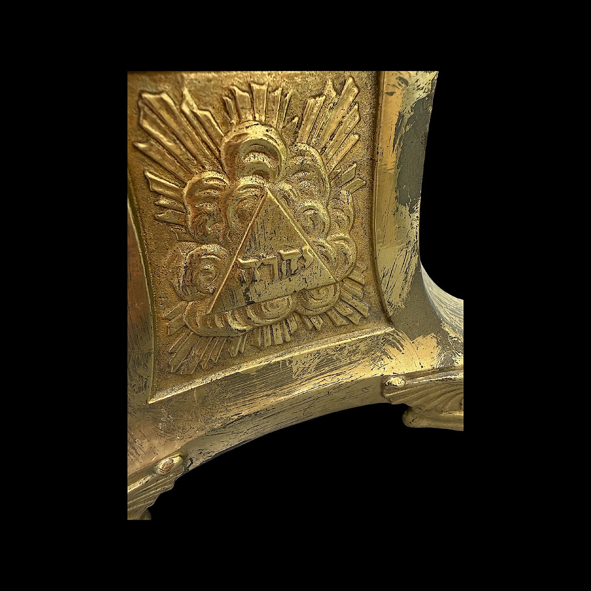 Pique Cierges d'Autel XIXe siècle en Bronze Doré à Décors de Trois Symboles Sacrés - H 73 cm-photo-4