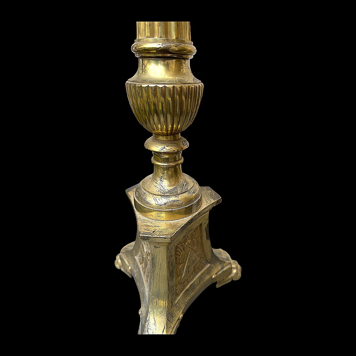 Pique Cierges d'Autel XIXe siècle en Bronze Doré à Décors de Trois Symboles Sacrés - H 73 cm-photo-1