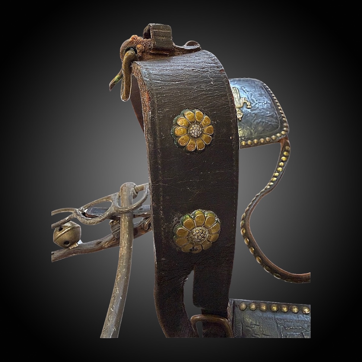 Parade Horse Harness Depicting Saint Eloi With His Bell – Circa 1900-photo-4