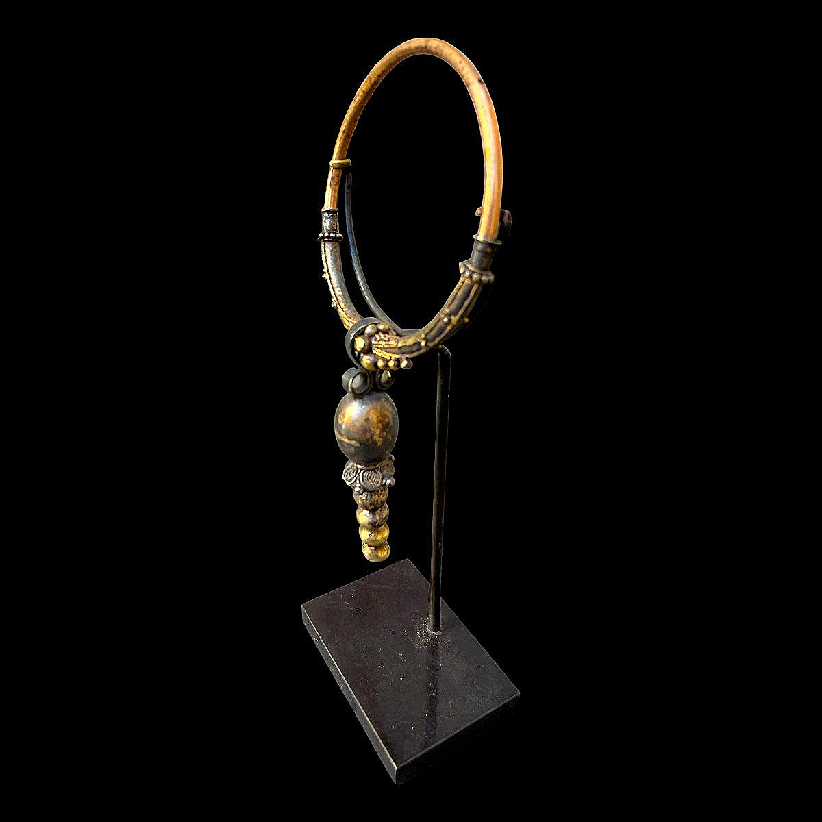 Traditional Metal Earring - Sulawesi - Celebes Islands - Early 20th Century-photo-2