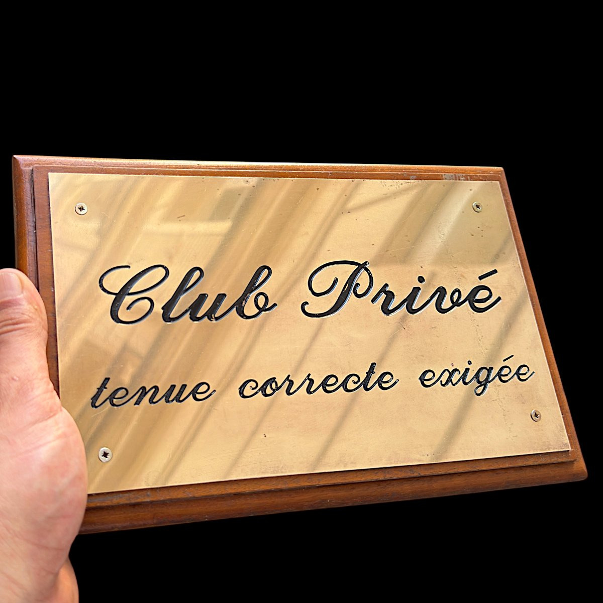 Plaque CLUB PRIVÉ en laiton et support mural en bois - France - Milieu XXe siècle (vers 1950)-photo-2