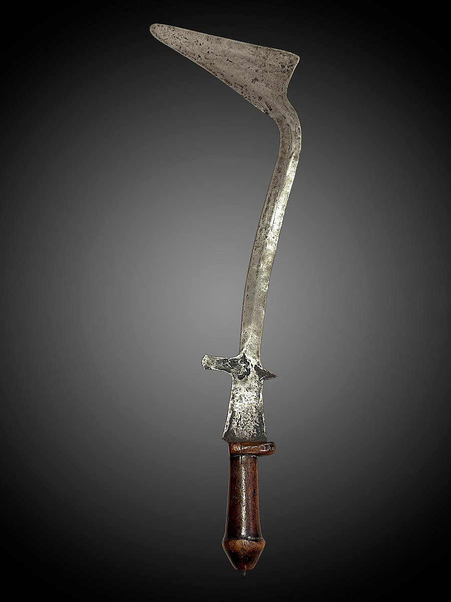 Épée de Type Faucille en bois et fer forgé - Gbaya, Congo – Arts Premiers - Ethnographie-photo-4