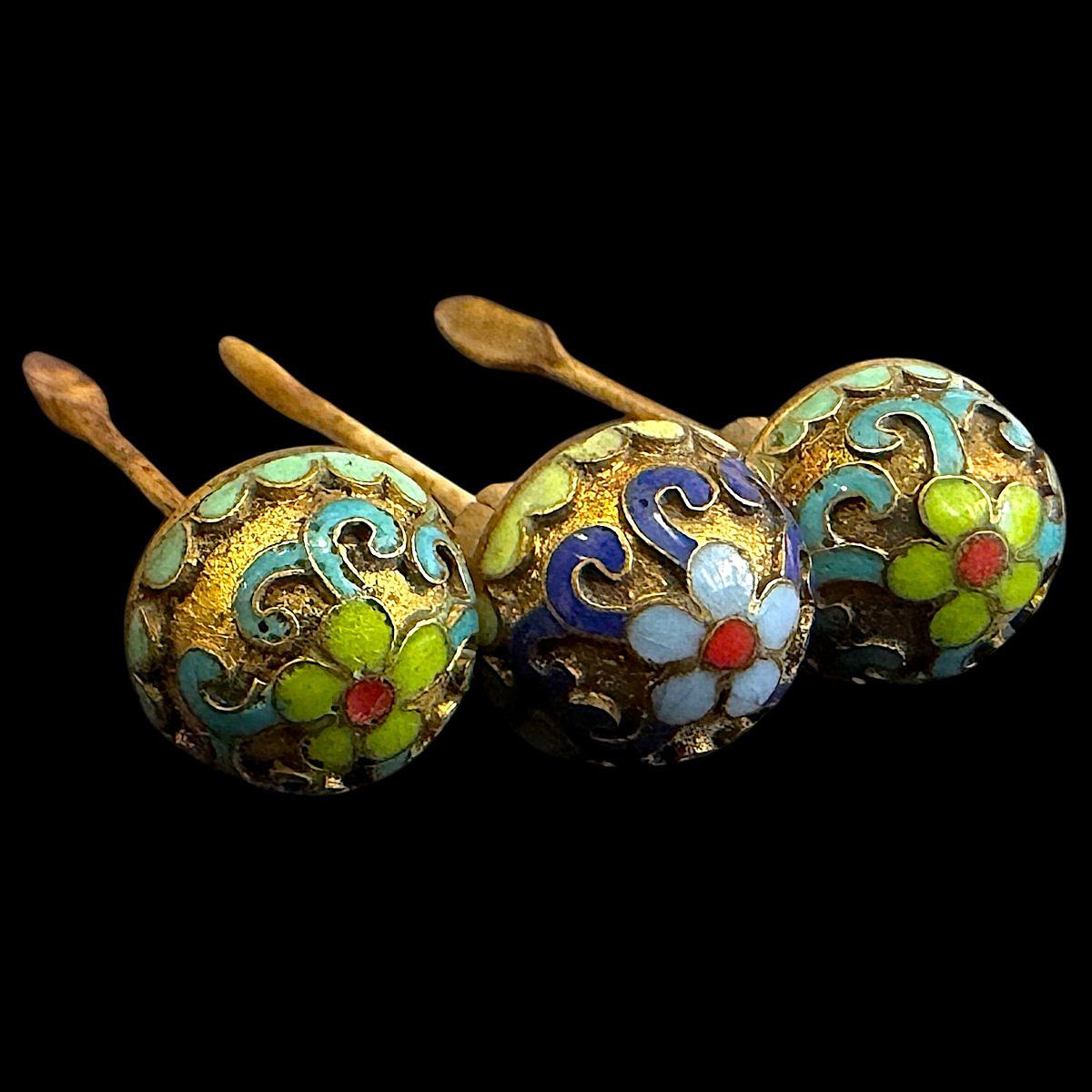 Lot de 3 Tabatières ou flacons à priser - Émail Polychrome à Décor Floral - Chine XXe siècle-photo-2
