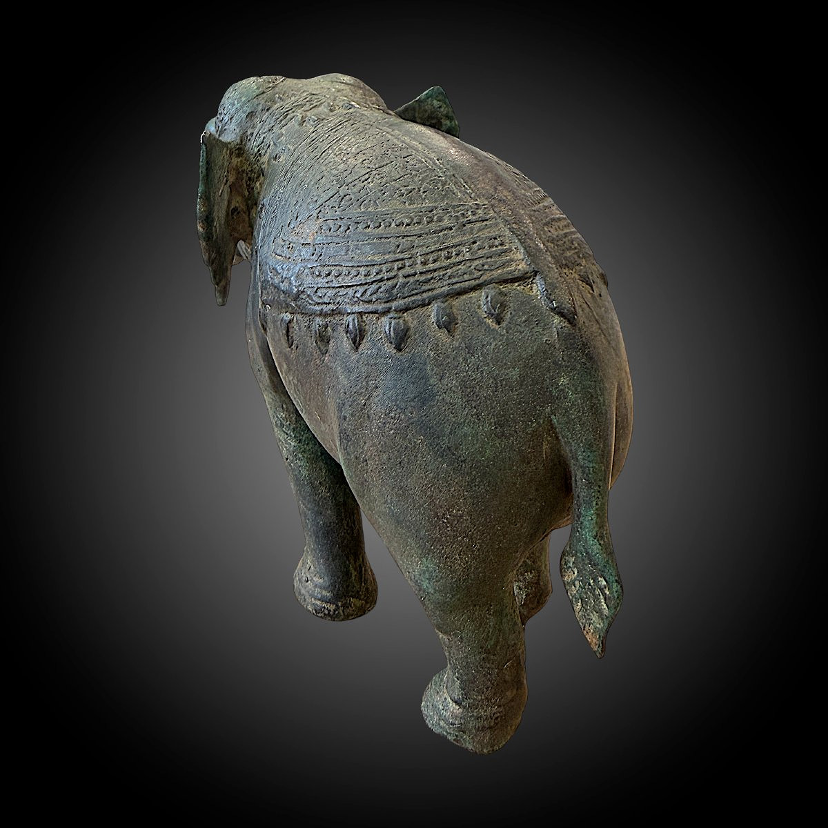 Bronze Elephant With Patina And Armor - Southeast Asia - Mid-20th Century, Circa 1970 - L 18 Cm-photo-4