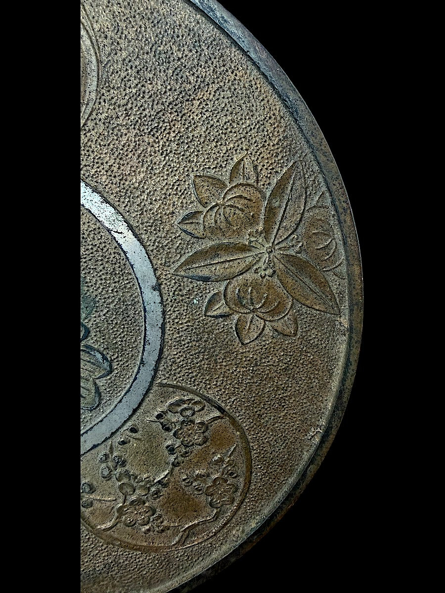 Miroir à main Japonais à décor floral dit Kagami - Atelier Shiba Tokyo - Ère Meiji (1868-1912)-photo-1