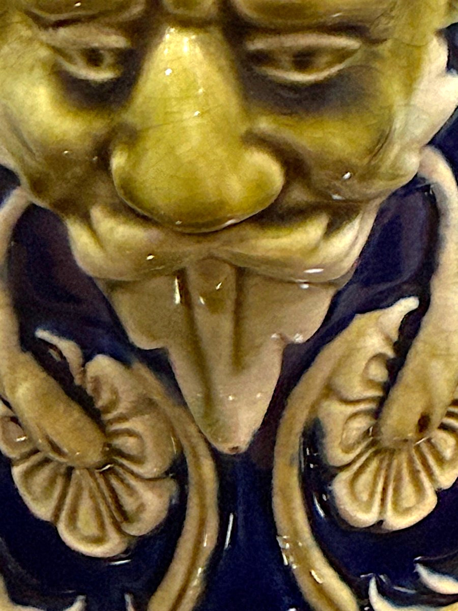 Aiguière/Pichet d’apparat Néo-Renaissance - Céramique Bleu Cobalt & Décor en Relief - Vers 1900-photo-2