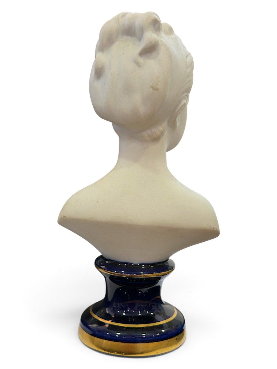 Buste de Louise Brongniart d’après Houdon en biscuit - Porcelaine de Limoges - France -XXe S.-photo-3