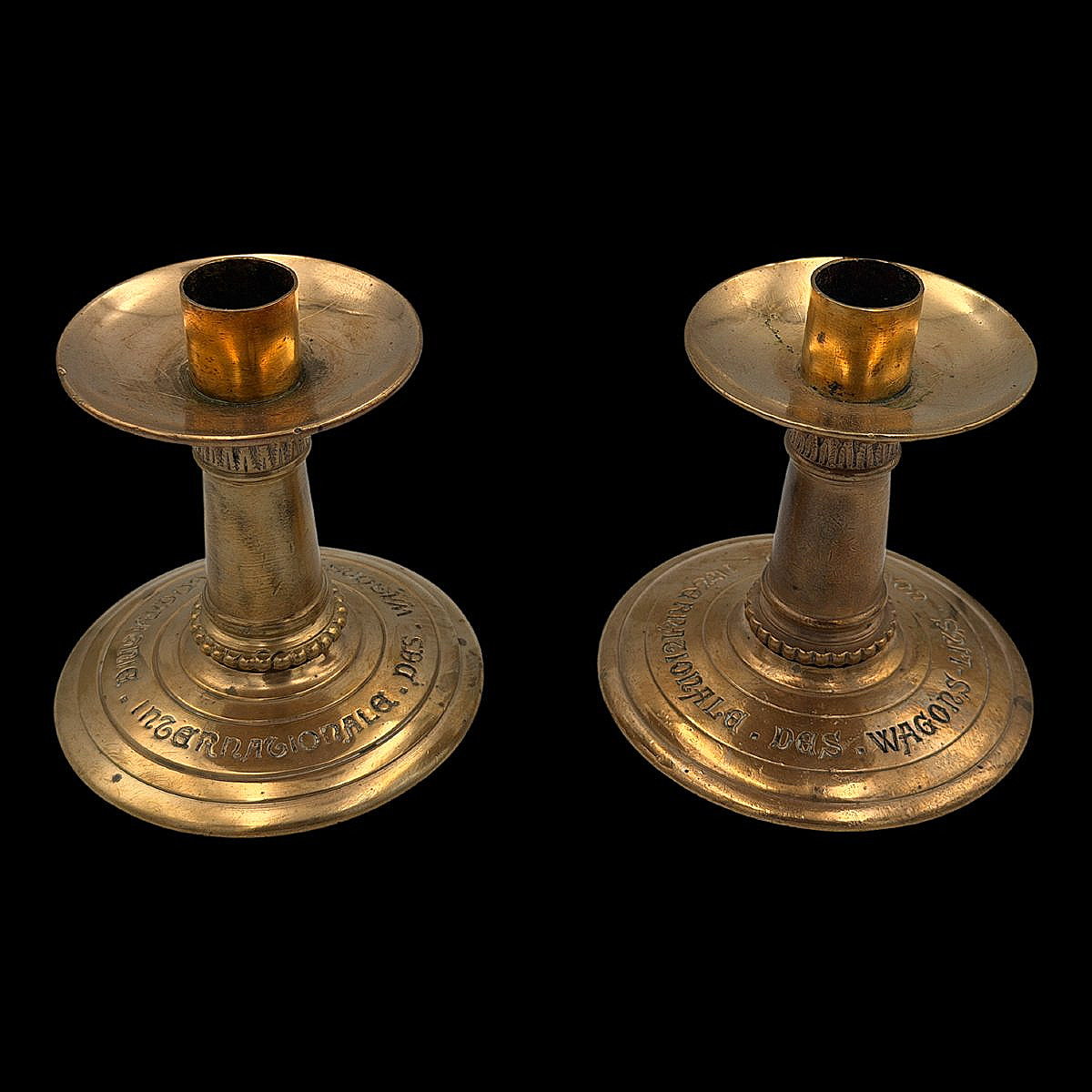Pair Of Bronze Candlesticks By The Compagnie Internationale Des Wagons-lits - H 11.5 Cm - Circa 1900