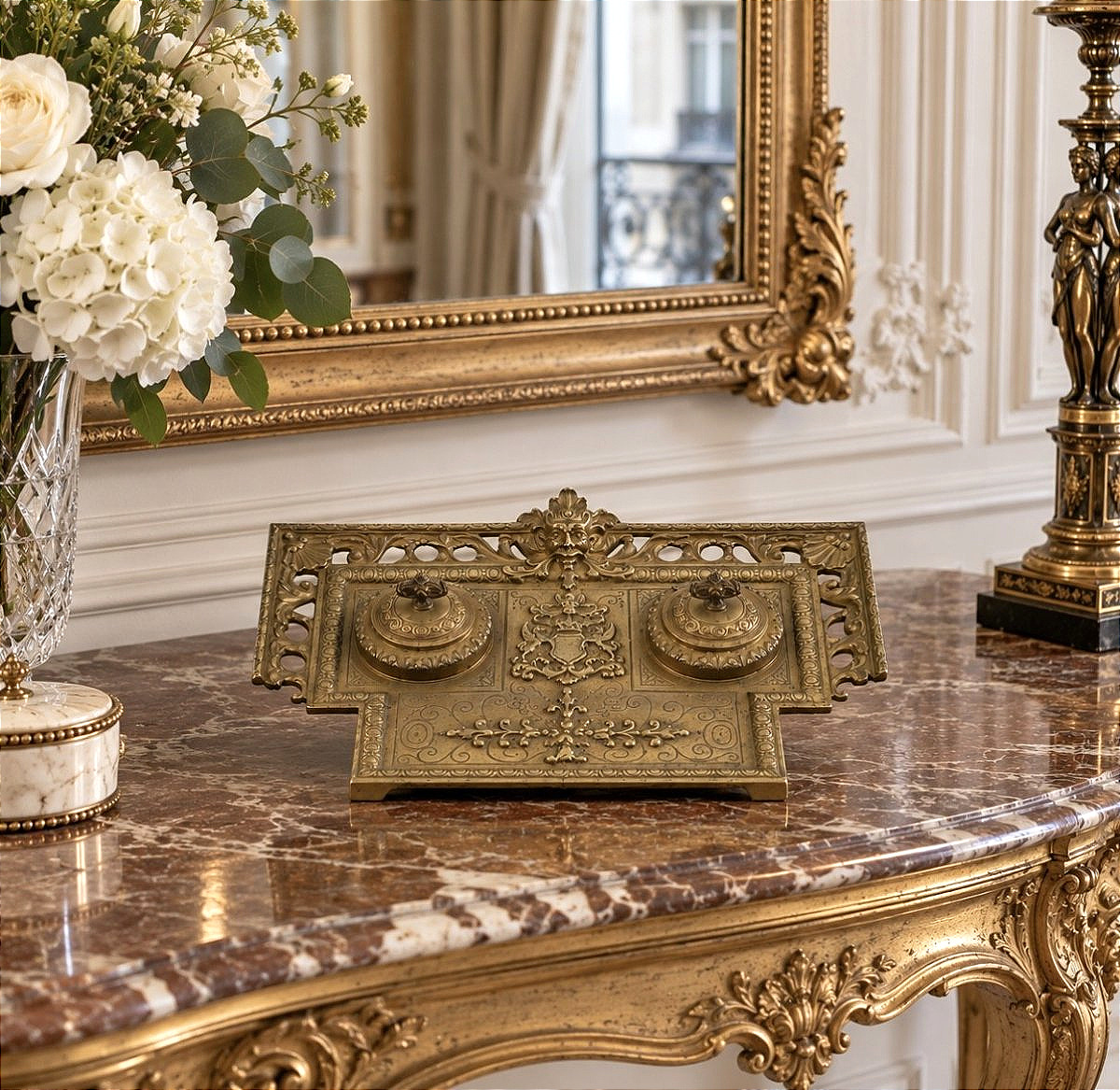 Encrier de bureau vide-poches en bronze doré à décor héraldique - Époque Napoléon III - XIXe s-photo-2
