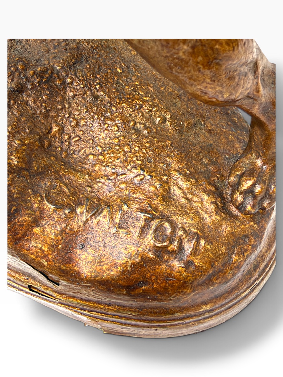 "dogue At The Gate" Watch Case, Gilded And Lacquered, Signed Valton—late 19th Century, Circa 1900-photo-1