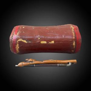 Carved Collector's Pipe With Opium Smoker's Cushion - Mid 20th Century