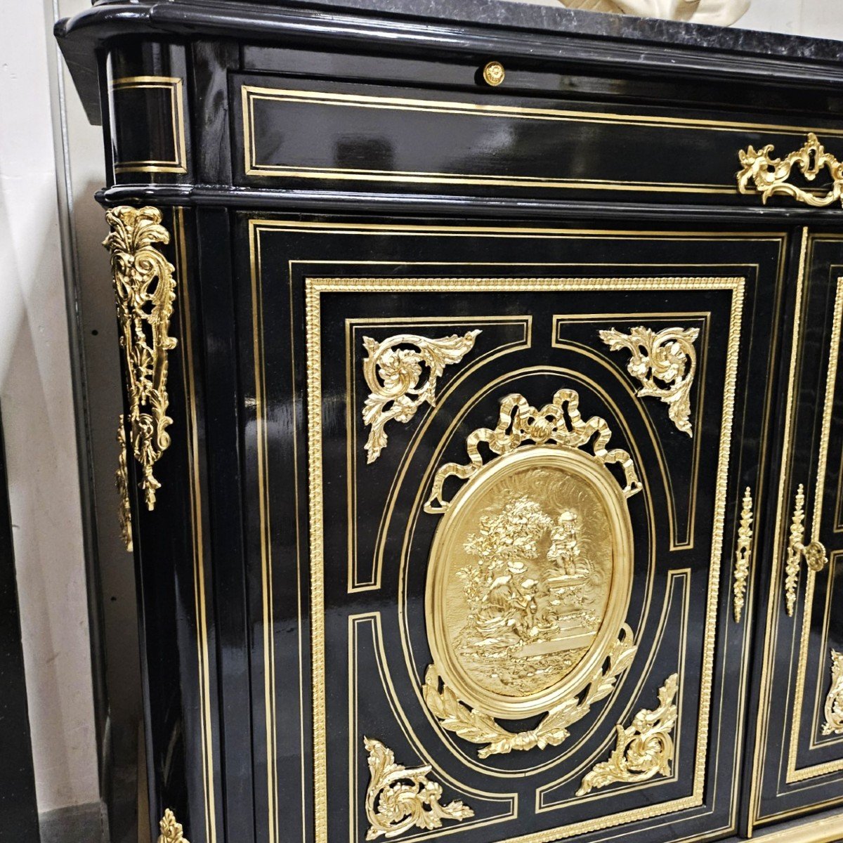 Meuble d'Appui Portes "Diehl" en Marqueterie Boulle Avec Médaillons ép. Napoléon III Napoleon 3-photo-2