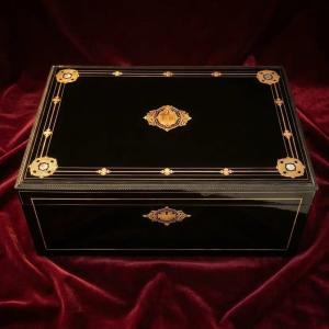 Large Shawl Chest With Boulle Marquetry, Signed "th."; From The Napoleonic III Period (napoleon III)