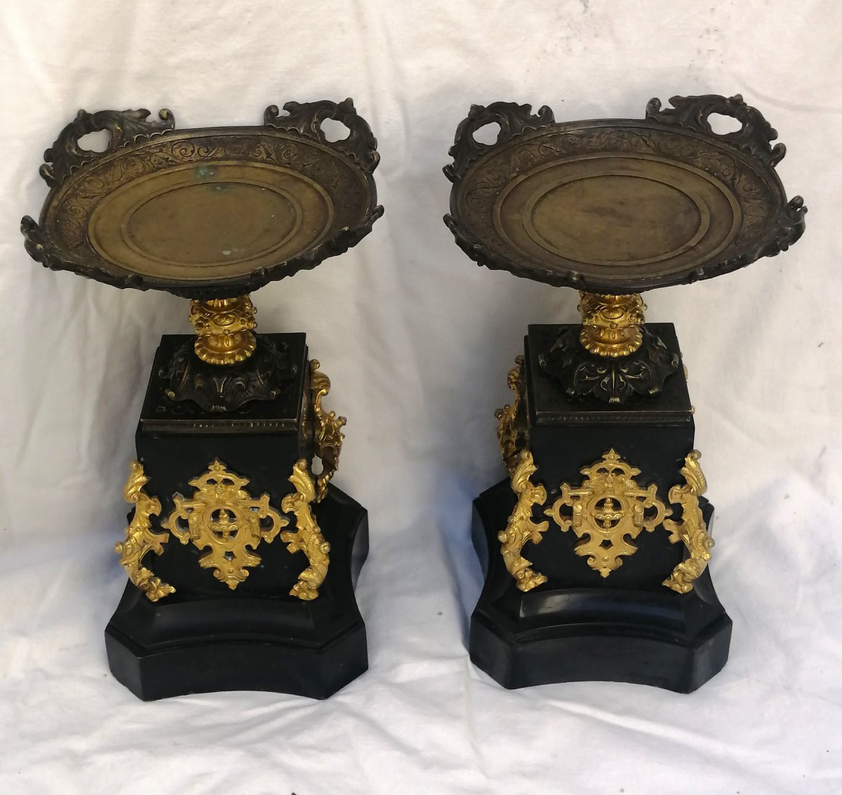 Large Pair Of Bronze Mantel Clock Cassolettes, Napoleon III Period-photo-2