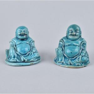 Deux Figures De Budai Décorées En émaux Turquoise Sur Le Biscuit D’époque Kangxi/yongzheng