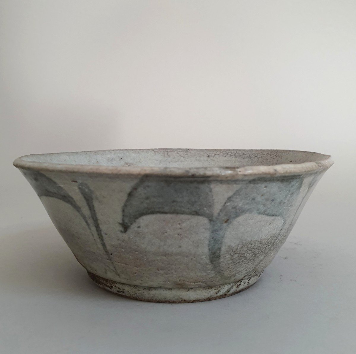 Stoneware Cup, Southeast Asia, XIV-xvith Century.