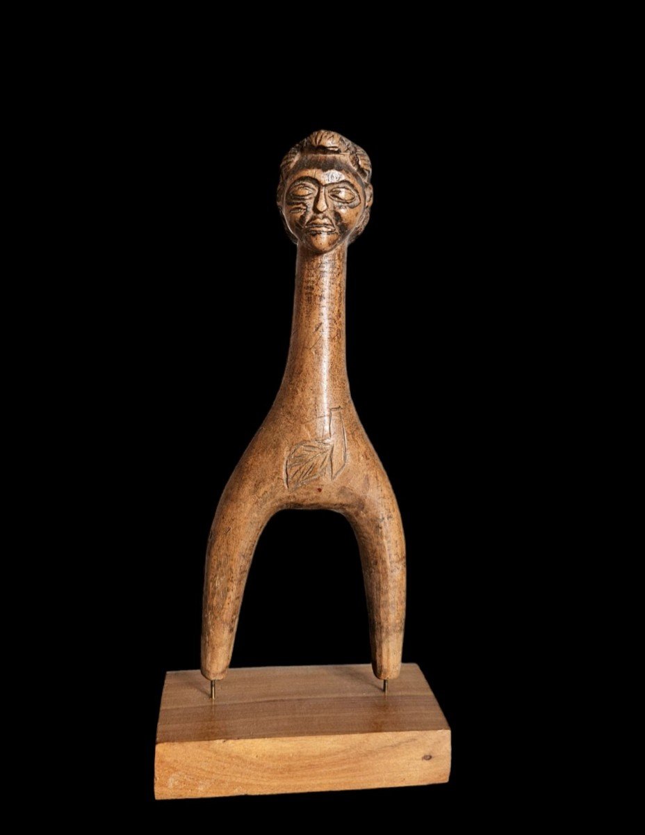 Lance Pierre Baoulé République De Côte D’ivoire Art Africain Art Tribal