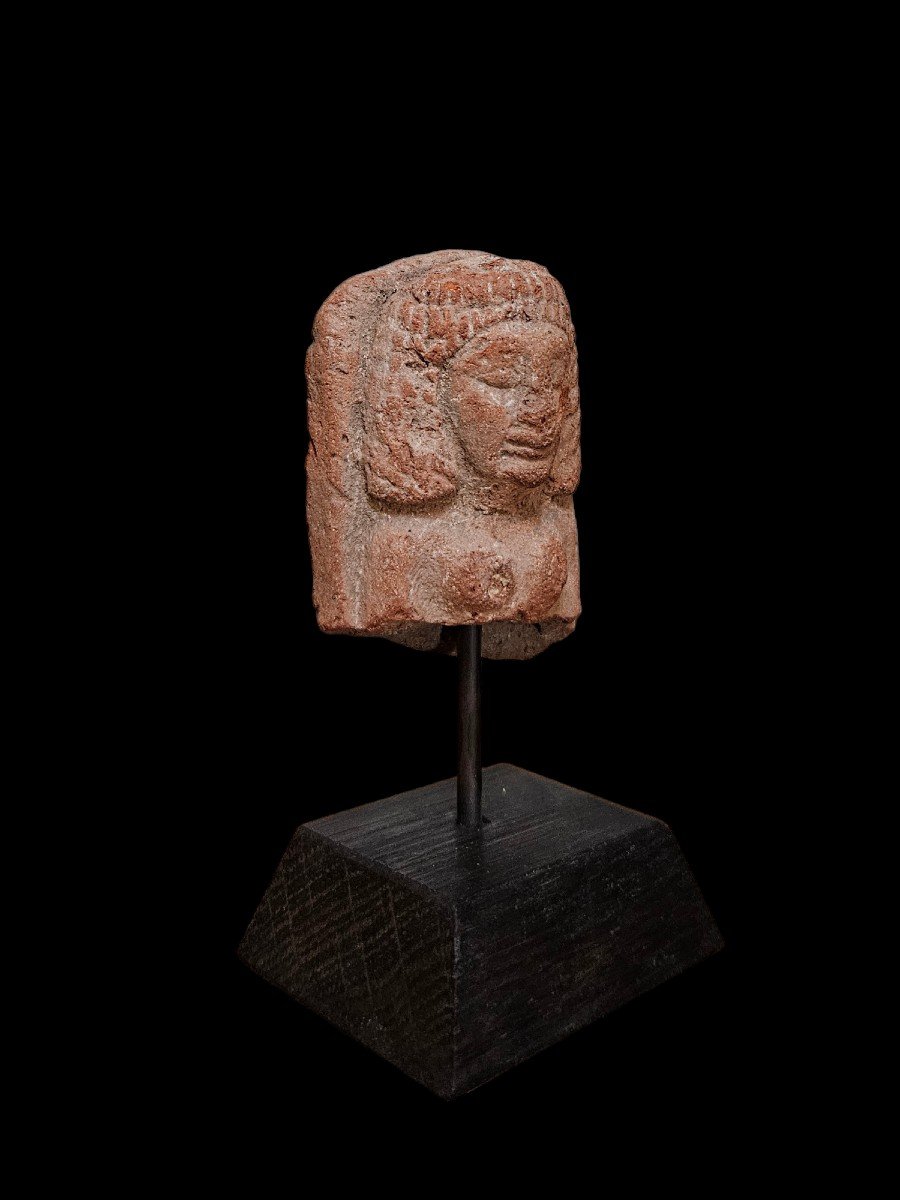 Figure Votive De La Déesse Isis, Egypte Période Gréco Romaine 100 Avant à 100 Après Jc-photo-4