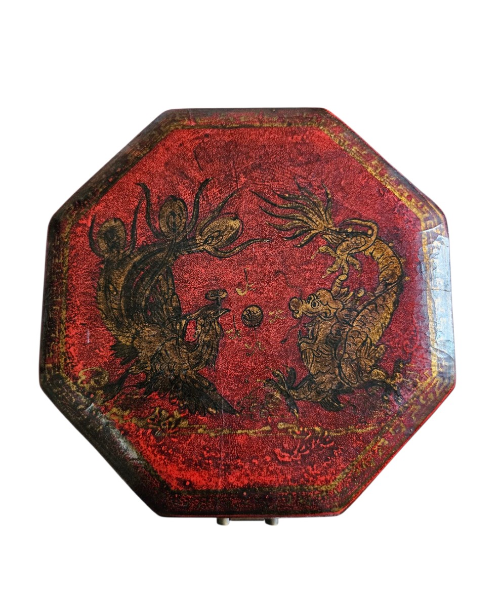 Antique Chinese Red Lacquered Wooden Box – Dragon And Phoenix – Early 20th Century-photo-2