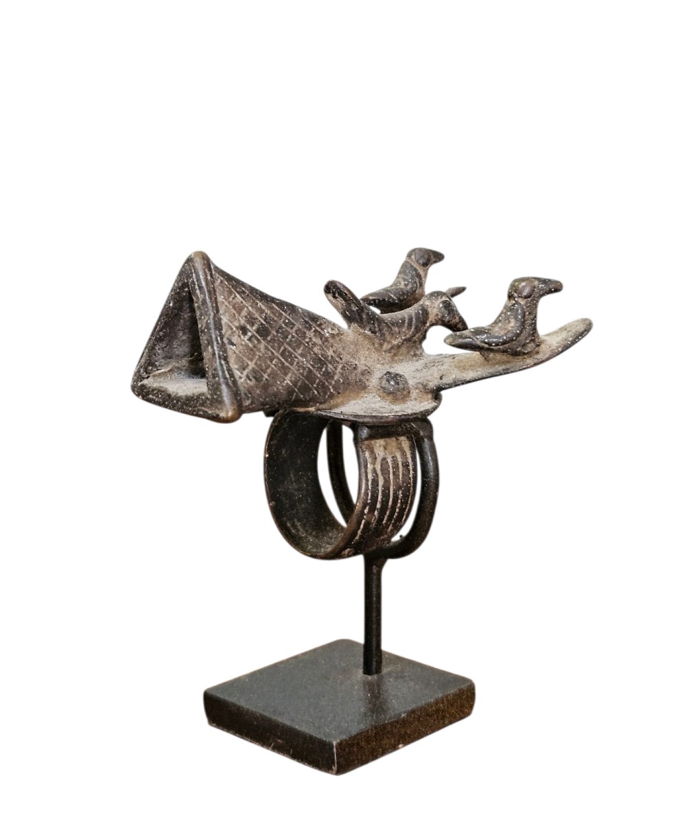 Tussian Diviner's Ring, Burkina Faso, 19th Century Or Earlier.