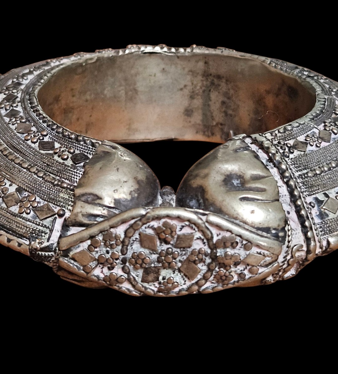 Arm Bracelet From North Yemen, Regions Of Sa'dah, Amran And Jabal Rasih, 19th Century-photo-2