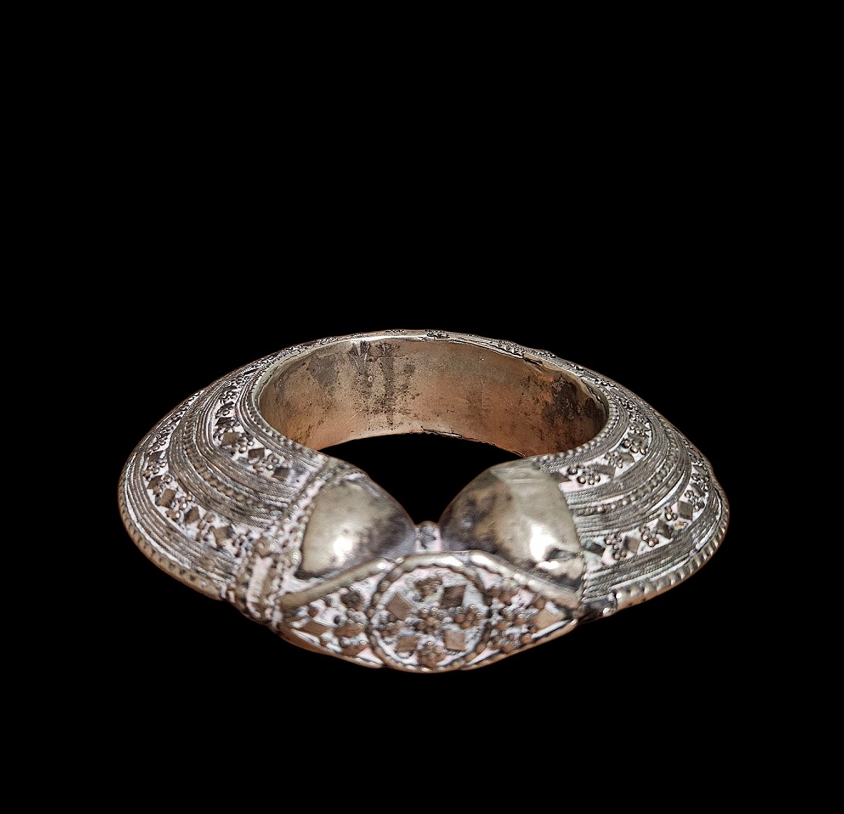 Arm Bracelet From North Yemen, Regions Of Sa'dah, Amran And Jabal Rasih, 19th Century