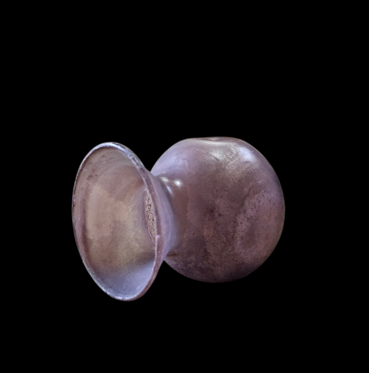 Small Antique Roman Vase, Aubergine-colored Blown Glass With A Pinched Body, 3rd–4th Century-photo-2