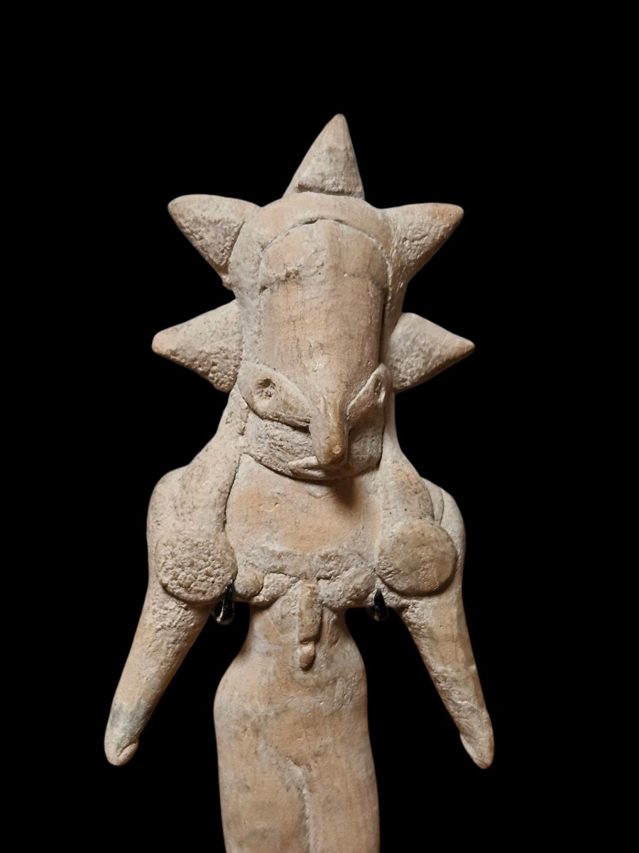 Anthropomorphic Male Idol, Mehrgarh, Pre-urban Indus Valley.-photo-2
