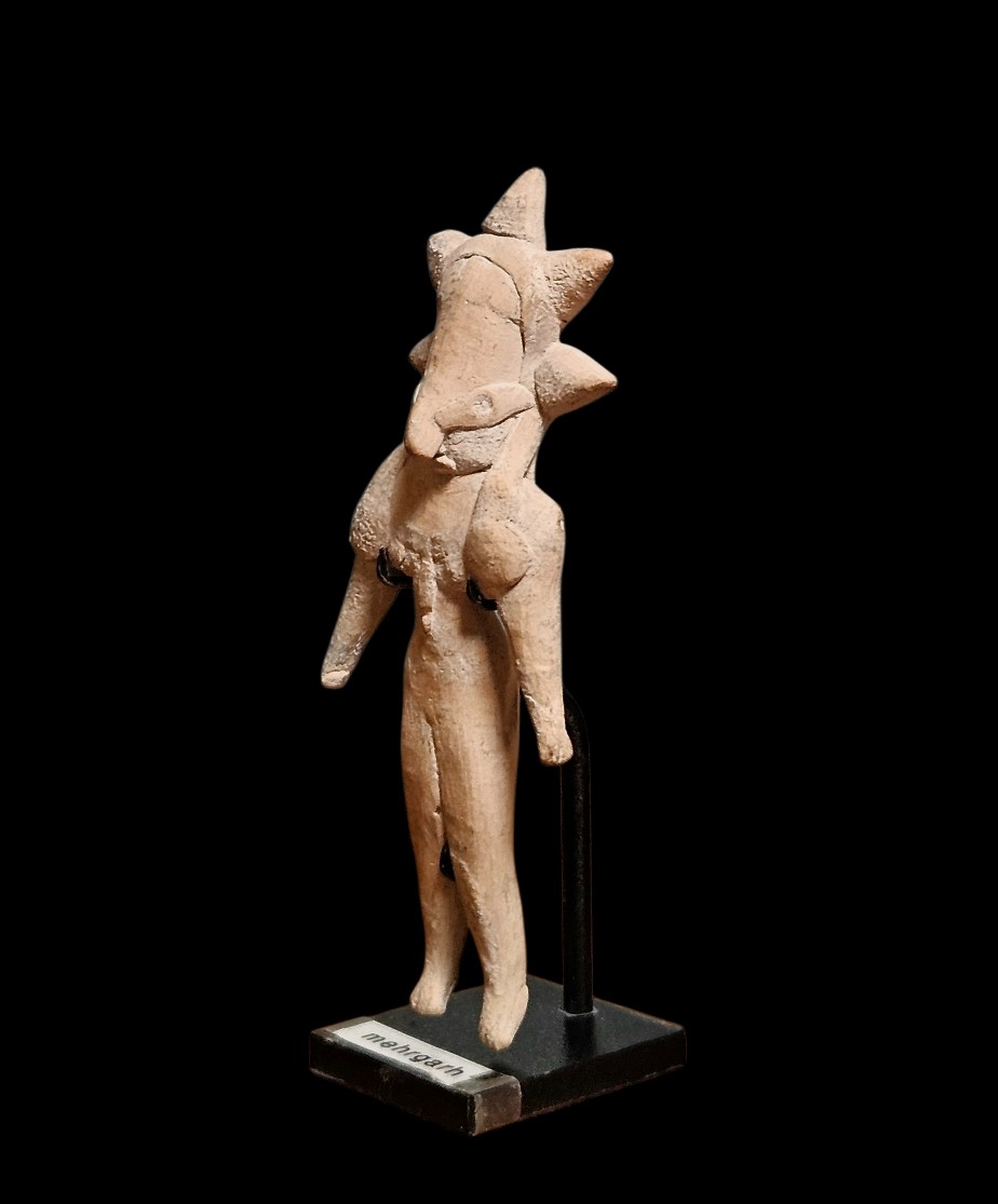 Anthropomorphic Male Idol, Mehrgarh, Pre-urban Indus Valley.-photo-2