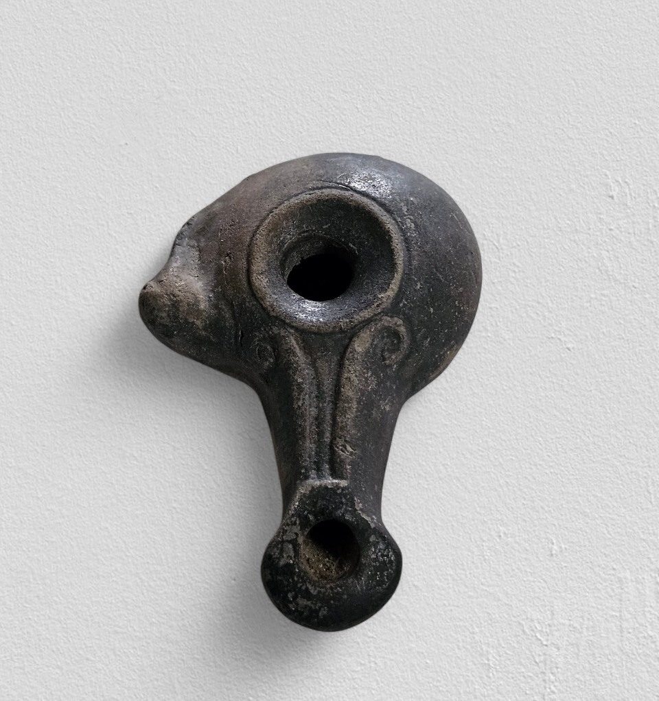 Lampe à huile hellénistique, proche du groupe Howland 28A Grande Grèce, IVe  IIIe siècle av JC-photo-3