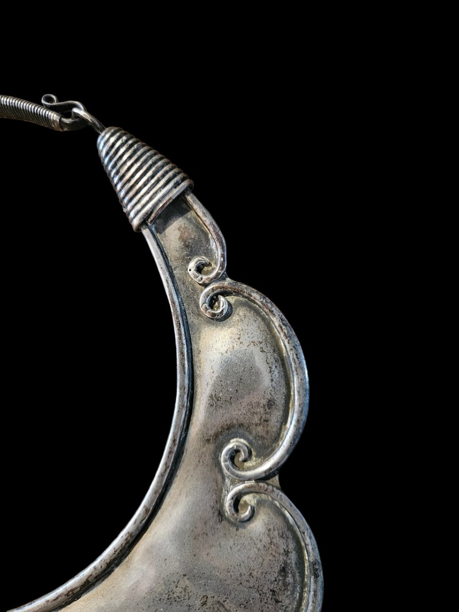 Traditional Ceremonial Torque, China, 19th Century-photo-4